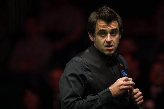 三球轻取菲奥伦蒂那 那波利领跑意甲积分榜.