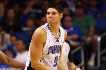 队员之间的 队员之间的